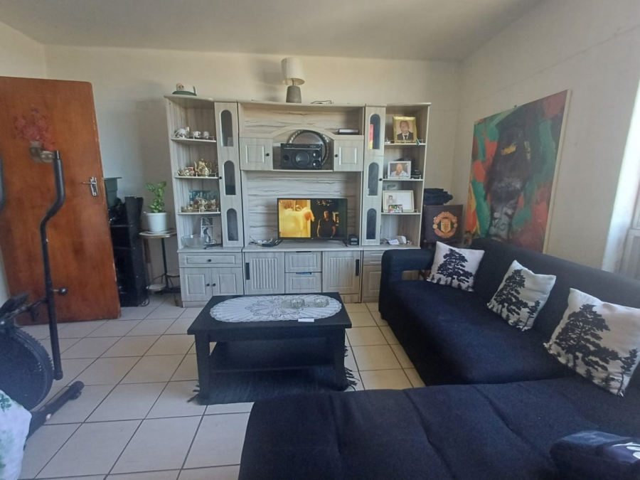 2 Bedroom Property for Sale in Labiance Estate Western Cape